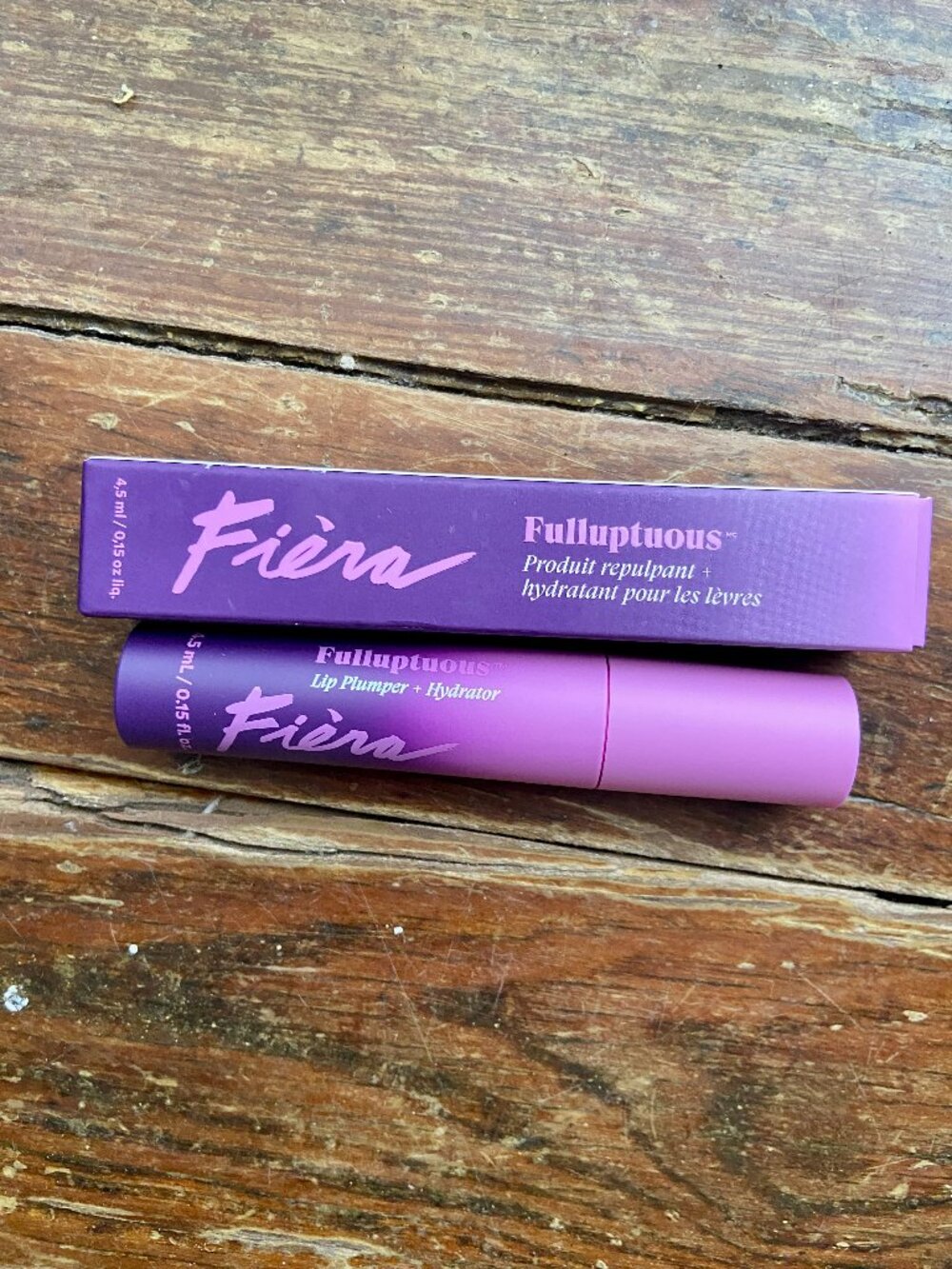 Fiera Fulluptuous Lip Plumper and Hydrator Lip Gloss New In Box